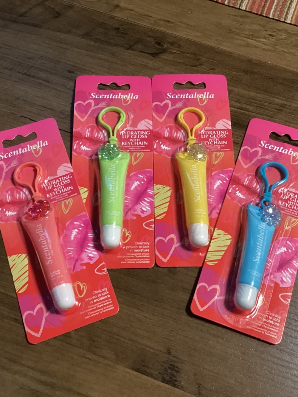 Scentabella Hydrating Lip Gloss Keychain Bundle 4-pack New
